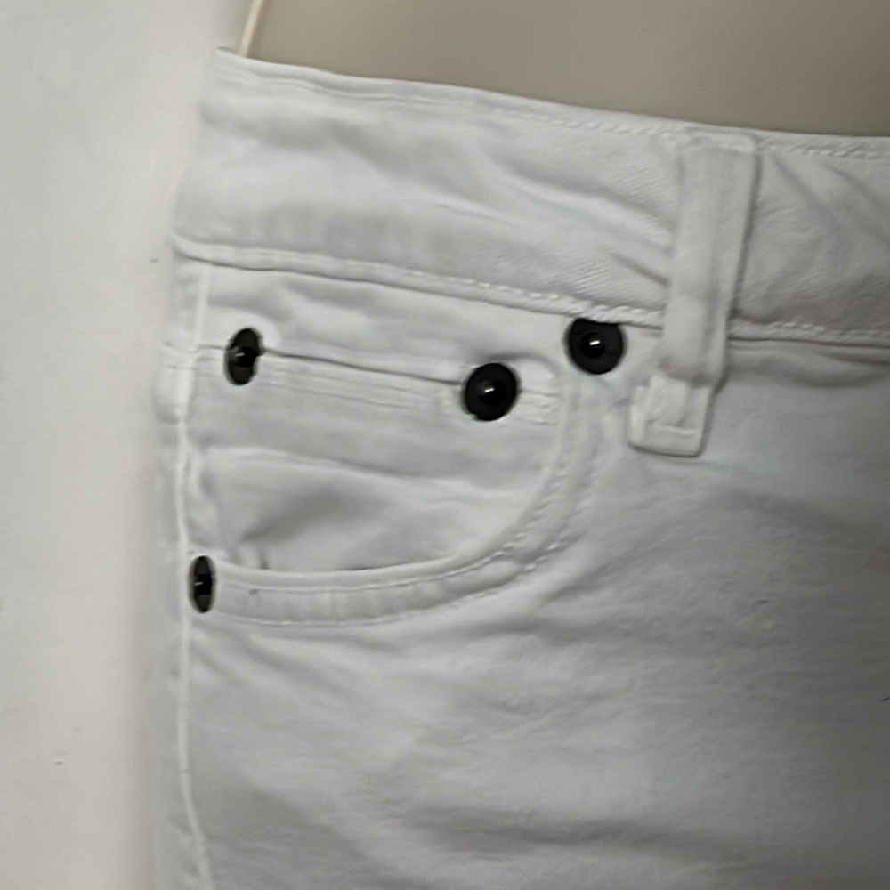 Kill City Women’s Cuffed White Denim Shorts Size XS - Picture 3 of 9